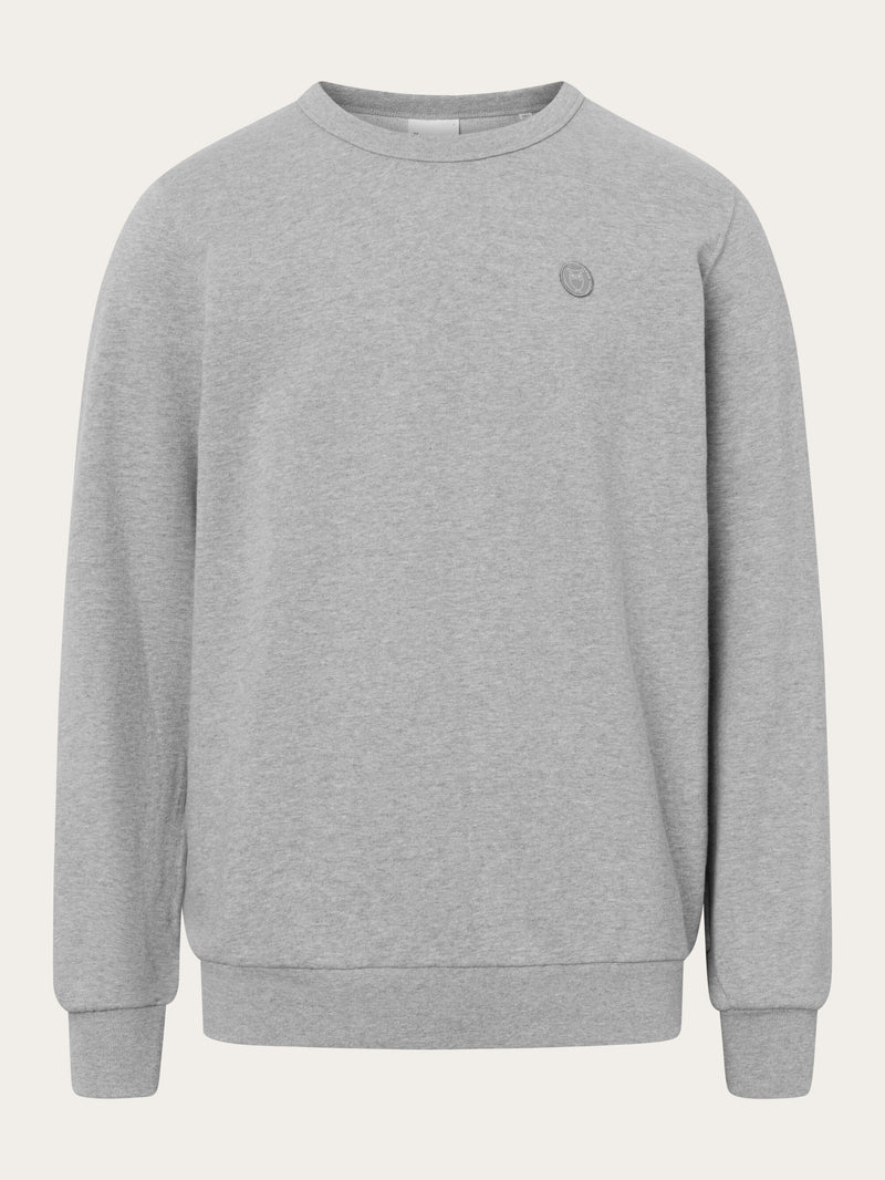 KnowledgeCotton Apparel - MEN Basic badge sweat Sweats 1012 Grey Melange