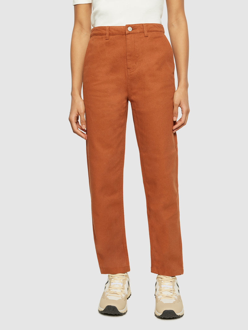 KnowledgeCotton Apparel - WMN CALLA tapered mid-rise twill workwear pants - GOTS/Vegan Pants 1426 Mocha Bisque