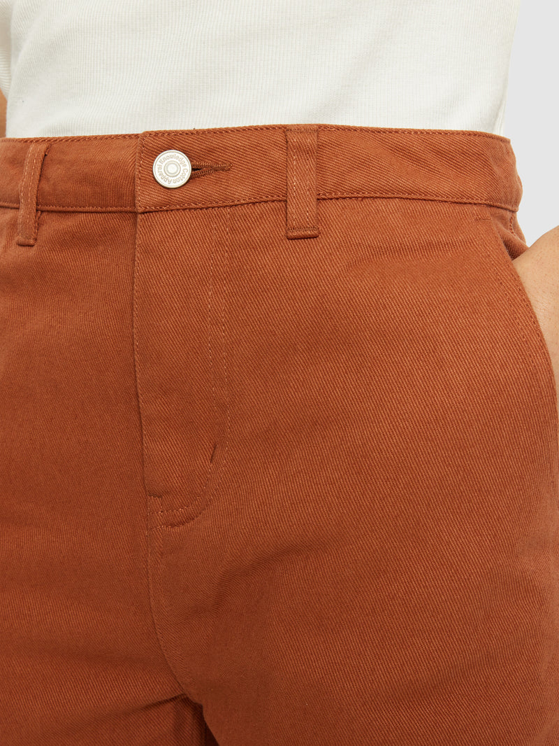 KnowledgeCotton Apparel - WMN CALLA tapered mid-rise twill workwear pants - GOTS/Vegan Pants 1426 Mocha Bisque