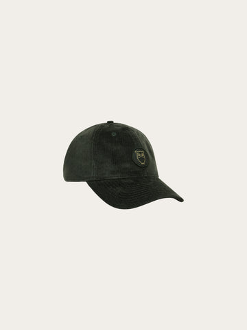 KnowledgeCotton Apparel - UNI Corduroy badge cap Caps 1090 Forest Night