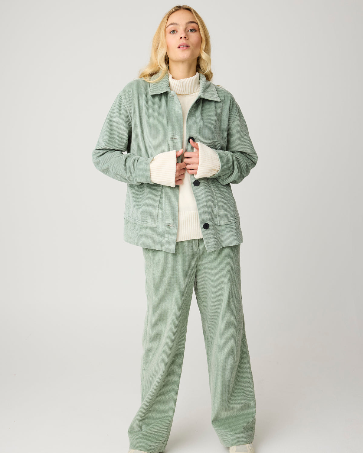 KnowledgeCotton Apparel - WMN Corduroy overshirt Overshirts 1396 Lily Pad