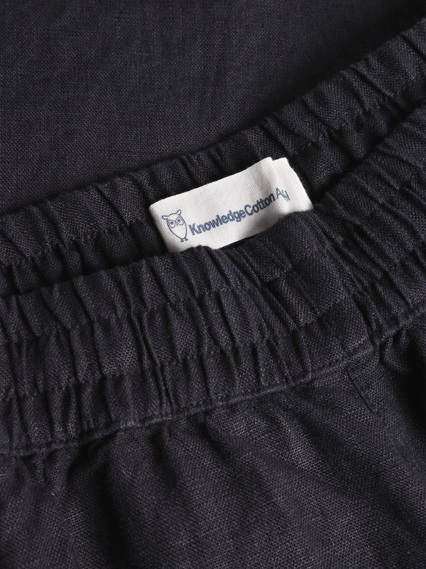 KnowledgeCotton Apparel - WMN POSEY wide mid-rise linen shorts - GOTS/Vegan Shorts 1300 Black Jet