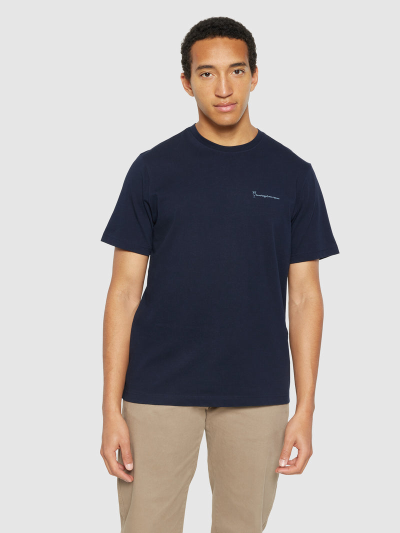 KnowledgeCotton Apparel - MEN Regular fit chill camp back print t-shirt - Regenerative Organic Certified® - GOTS/Vegan T-shirts 1412 Night Sky