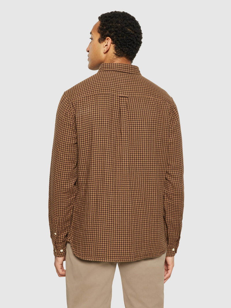 KnowledgeCotton Apparel - MEN Regular fit double layer checkered shirt Shirts 7026 Brown check