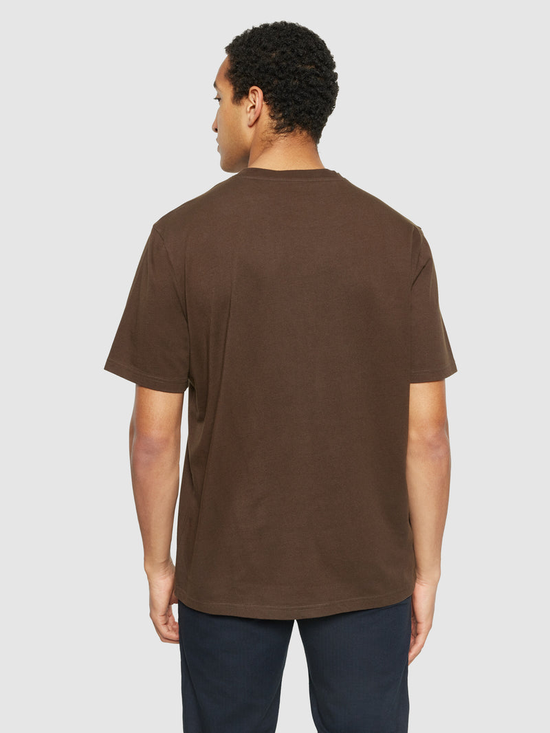KnowledgeCotton Apparel - MEN Regular fit owl chest embroidery t-shirt T-shirts 1243 Demitasse (brown)