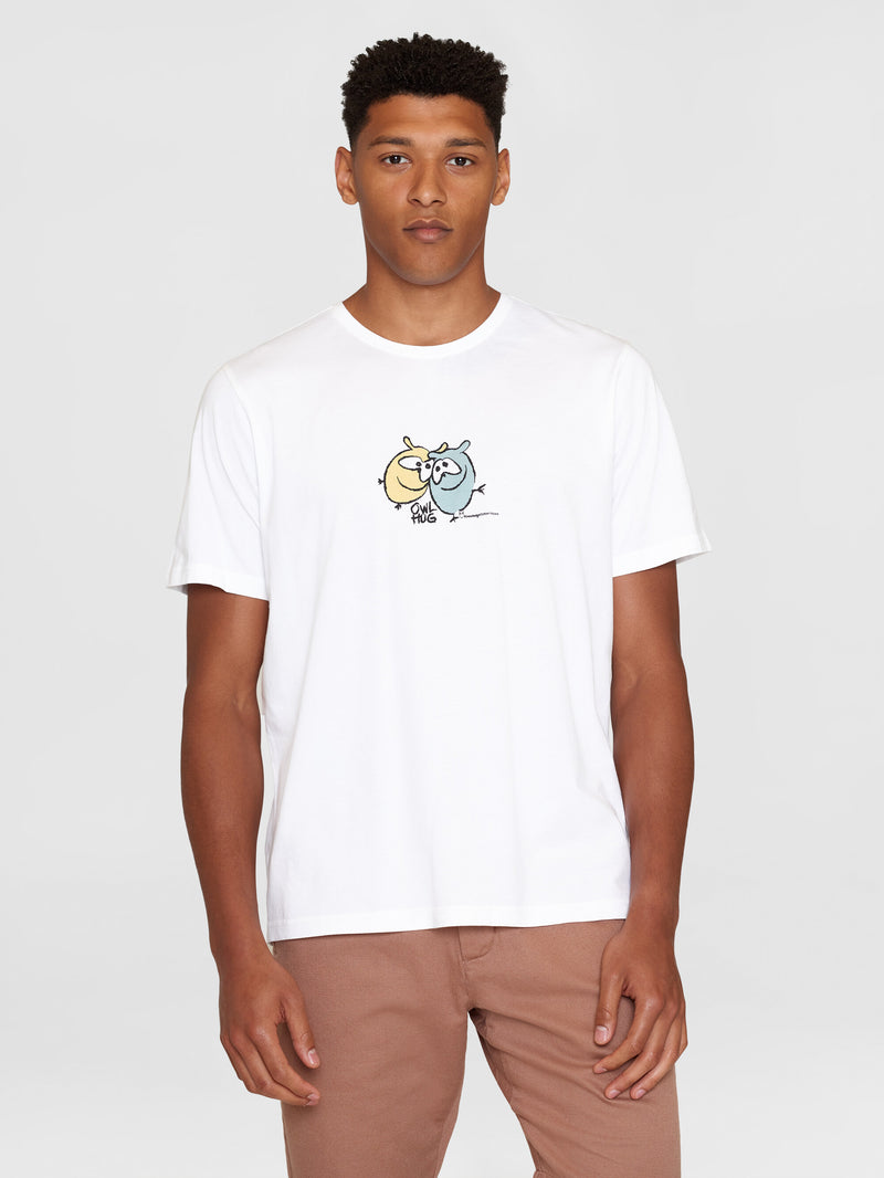 KnowledgeCotton Apparel - MEN Regular fit single jersey owl hug print t-shirt - GOTS/Vegan T-shirts 1010 Bright White
