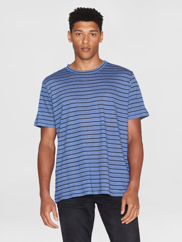 KnowledgeCotton Apparel - MEN Regular linen striped t-shirt - GOTS/VEGAN T-shirts 8021 Blue stripe