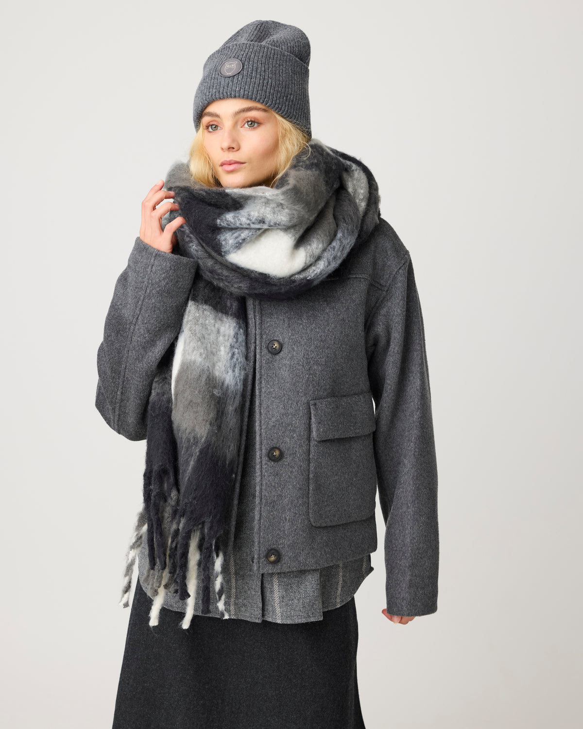 KnowledgeCotton Apparel - WMN Short wool jacket Jackets 1073 Dark Grey Melange