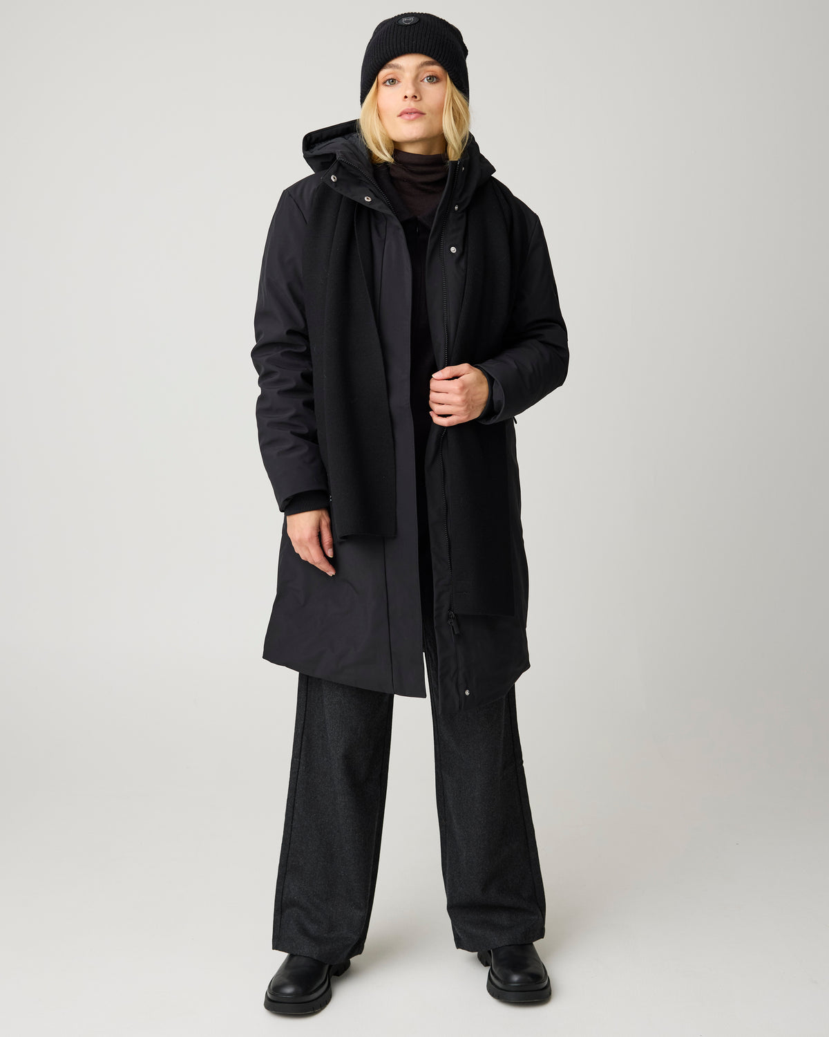 KnowledgeCotton Apparel - WMN Soft shell jacket Jackets 1300 Black Jet