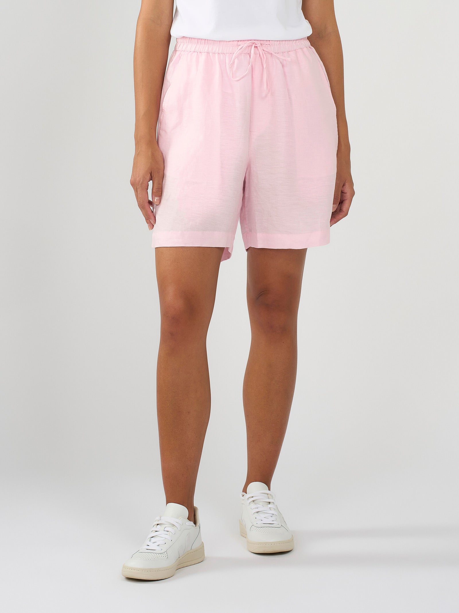 Elastic waist gym shorts discount