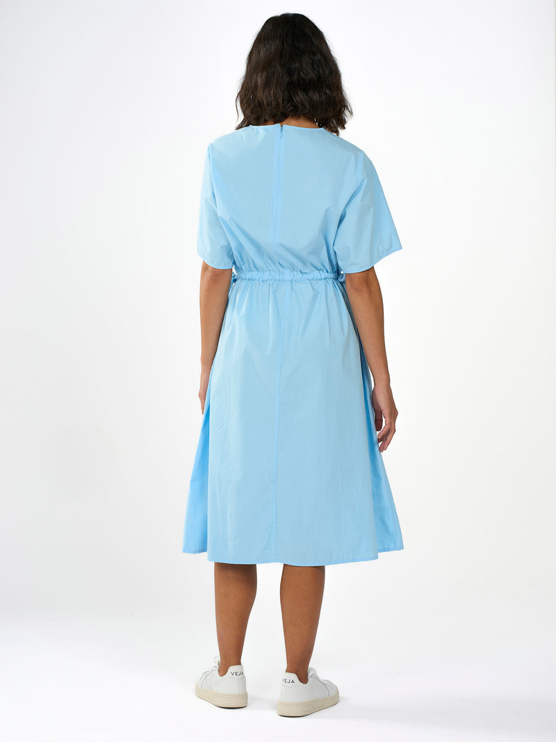 KnowledgeCotton Apparel - WMN Poplin o-neck short sleevd dress Dresses 1377 Airy Blue