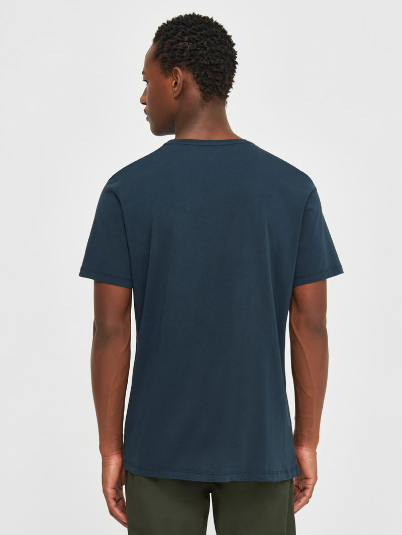 KnowledgeCotton Apparel - MEN Regular fit Basic tee T-shirts 1001 Total Eclipse